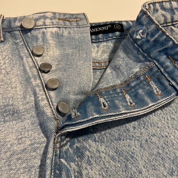 Blank NYC Denim Distressed Raw Hem Pockets Skirt Size 30 NWT - Picture 8 of 11